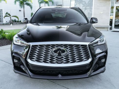 Used 2025 INFINITI QX55 Luxe w/ Cargo Package image 4