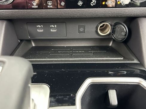 New 2026 Mitsubishi Outlander SE FWD image 33