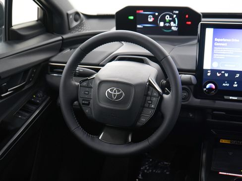 Used 2026 Toyota bZ AWD/4WD image 14