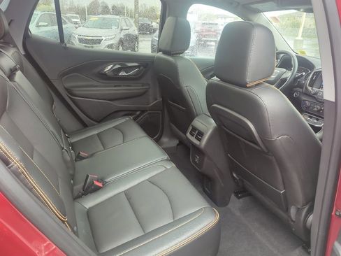 Certified 2024 GMC Terrain AT4 w/ Infotainment Package II AWD/4WD image 20