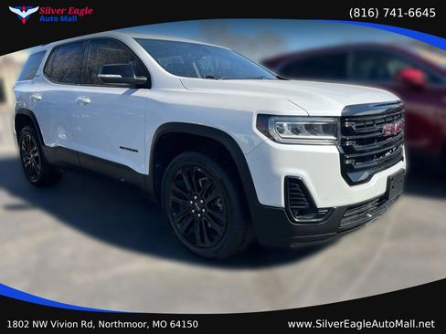 Used 2022 GMC Acadia SLT w/ Elevation Edition FWD image 3