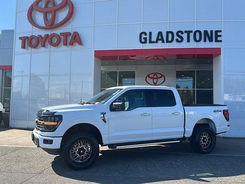 Used 2025 Ford F150 XLT w/ Equipment Group 301A Standard image 10