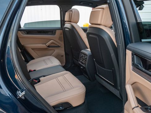 New 2026 Porsche Cayenne S AWD/4WD image 39