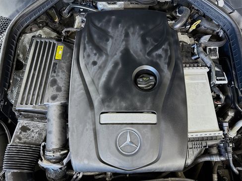 Used 2018 Mercedes-Benz C 300 Coupe image 36