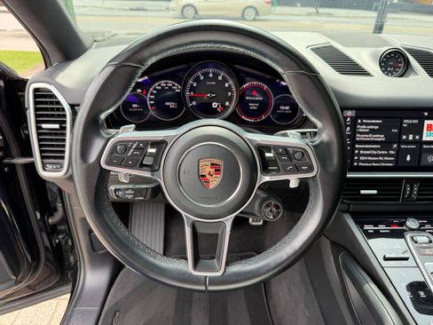 Used 2020 Porsche Cayenne S AWD/4WD image 34