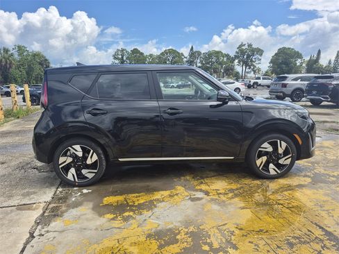 New 2025 Kia Soul GT-Line image 9
