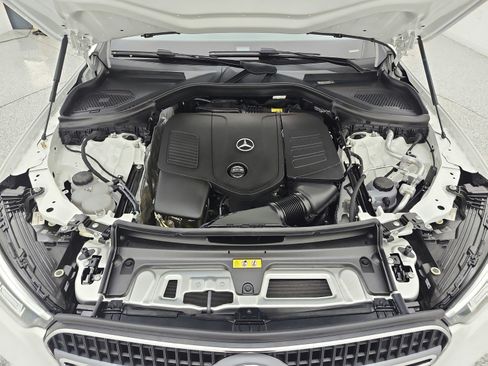 Certified 2026 Mercedes-Benz GLC 300 image 16