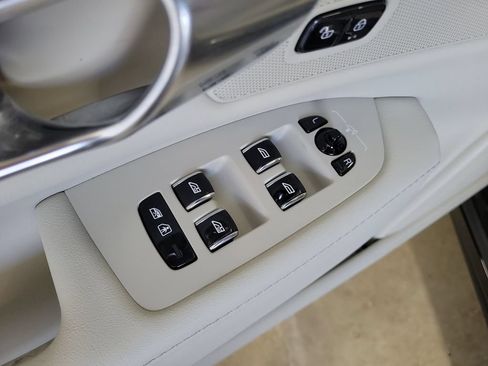 Certified 2023 Volvo S90 B6 Plus AWD/4WD image 23