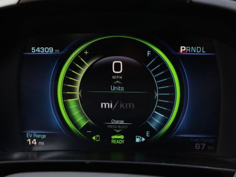 Used 2017 Chevrolet Volt LT w/ Comfort Package FWD image 39