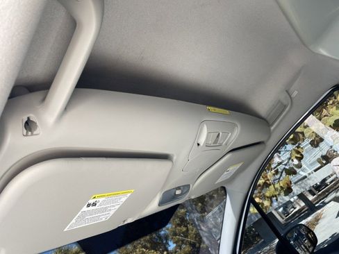 Used 2015 Ford Transit Connect XL image 23