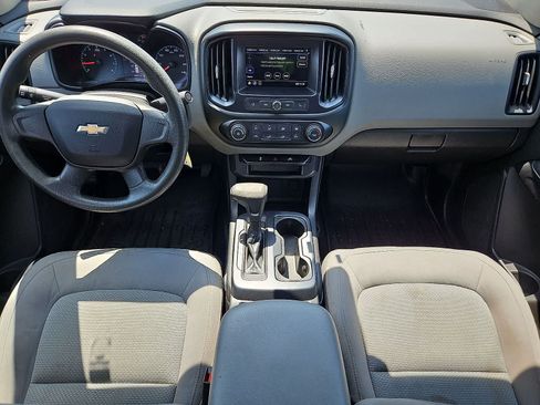 Used 2019 Chevrolet Colorado W/T RWD image 24