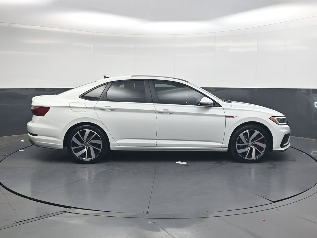 Used 2020 Volkswagen Jetta GLI Autobahn FWD image 3
