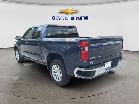 Used 2023 Chevrolet Silverado 1500 LT AWD/4WD image 7