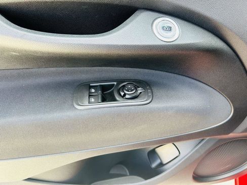 New 2024 FIAT 500 e (RED) image 9