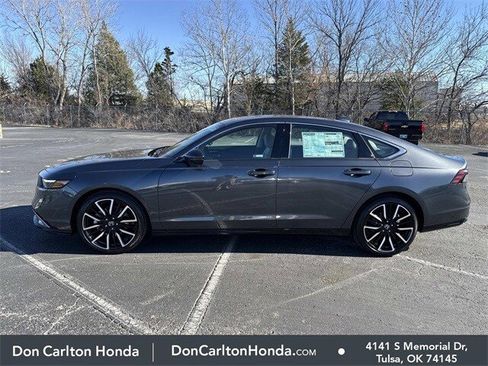 New 2025 Honda Accord Touring image 9