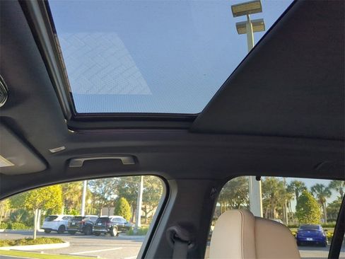 Used 2021 BMW X5 xDrive45e w/ M Sport Package image 21