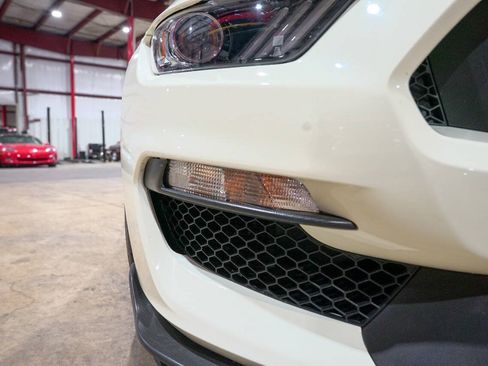 Used 2020 Ford Mustang Shelby GT350 w/ Technology Package RWD image 32