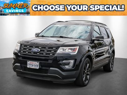 Used 2017 Ford Explorer XLT w/ Equipment Group 202A