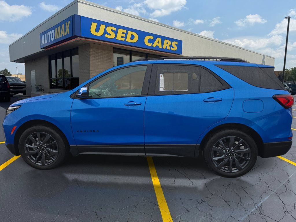 Used 2024 Chevrolet Equinox RS w/ LPO, Floor Liner Package AWD/4WD image 8