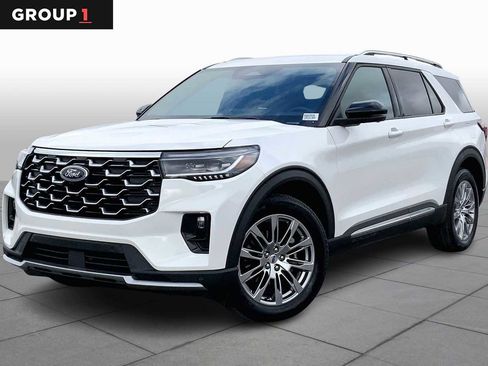 Certified 2025 Ford Explorer Platinum image 1