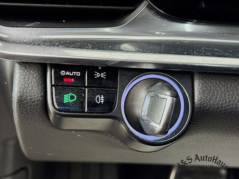 Used 2018 Porsche Panamera 4S AWD/4WD image 10