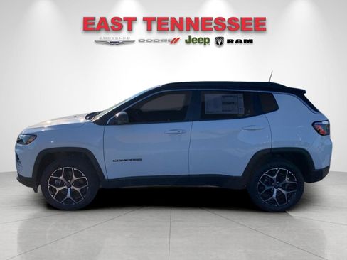 New 2026 Jeep Compass Limited image 6