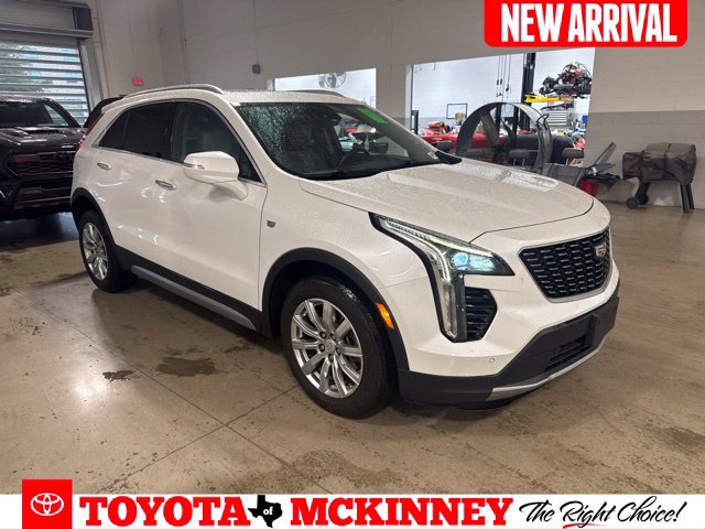 Used 2023 Cadillac XT4 Premium Luxury w/ Driver Assist Package FWD image 1