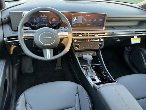 New 2026 Hyundai Santa Cruz SEL FWD image 15