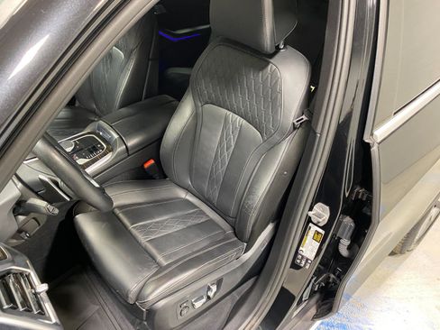 Used 2024 BMW X5 xDrive40i w/ Premium Package image 13