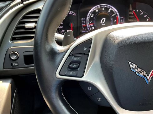Used 2019 Chevrolet Corvette Stingray Coupe w/ Battery Protection Package RWD image 14