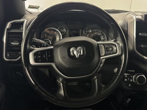 Used 2022 RAM 1500 Big Horn AWD/4WD image 5