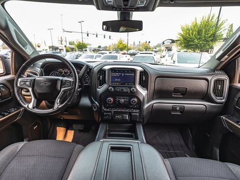 Used 2019 Chevrolet Silverado 1500 RST AWD/4WD image 25