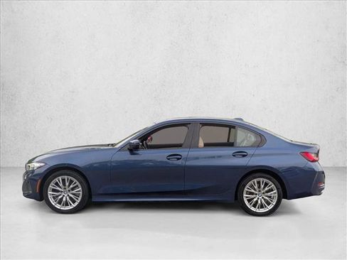 Used 2023 BMW 330i xDrive Sedan w/ Convenience Package AWD/4WD image 9