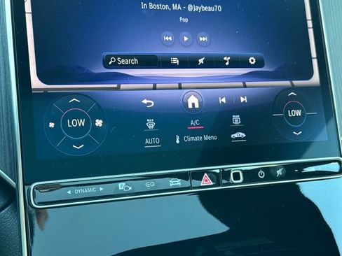 New 2026 Mercedes-Benz EQE 320 4D Sedan 4MATIC image 21