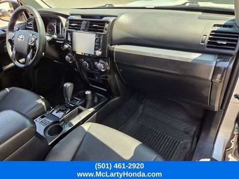 Used 2021 Toyota 4Runner Venture w/ Moonroof Package AWD/4WD image 18