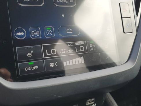 Used 2025 Subaru Forester Sport AWD/4WD image 17