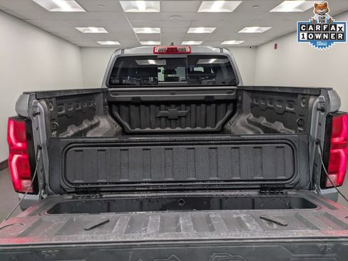 Used 2024 Chevrolet Colorado LT w/ LT Convenience Package III AWD/4WD image 25