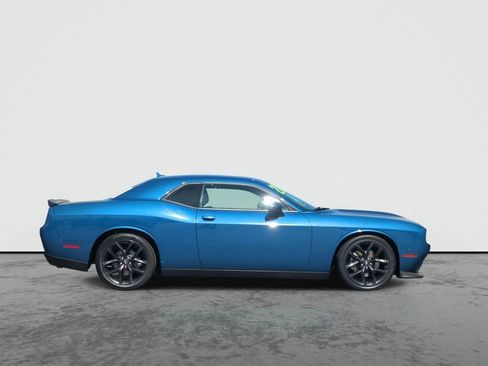Used 2022 Dodge Challenger GT w/ Blacktop Package RWD image 9