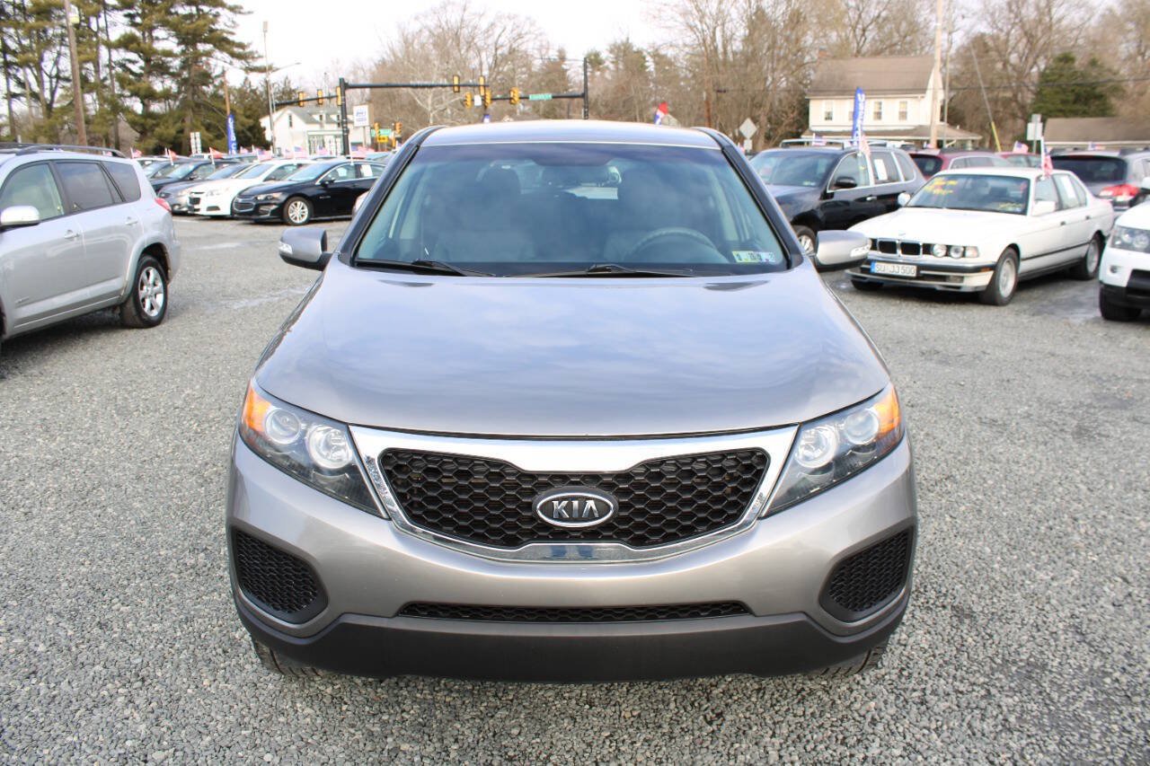 Used 2013 Kia Sorento LX FWD image 3