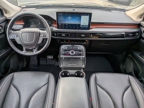 Certified 2023 Lincoln Nautilus Reserve w/ Monochromatic Package image 10