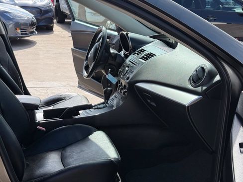 Used 2012 MAZDA MAZDA3 i Grand Touring FWD image 15