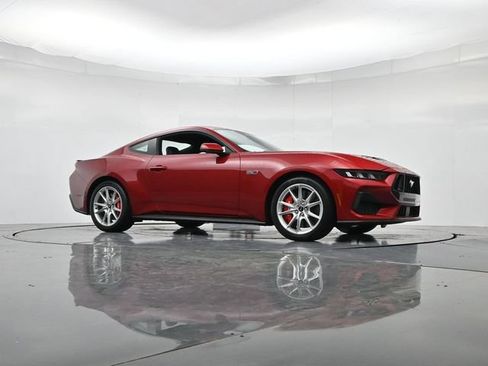 Used 2024 Ford Mustang GT Premium RWD image 38