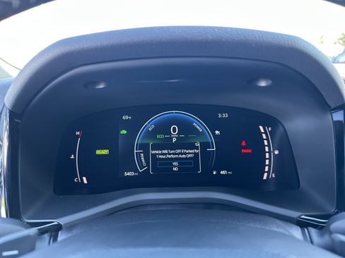 Certified 2025 Toyota Camry SE image 21