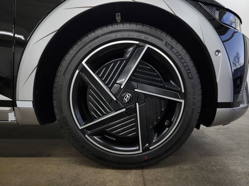 New 2026 Hyundai Ioniq 5 Limited image 20