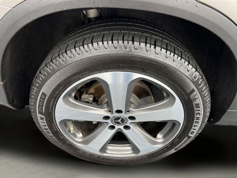 Used 2020 Mercedes-Benz GLC 300 image 18