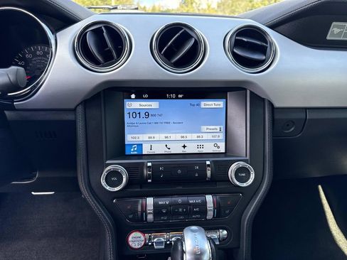 Used 2016 Ford Mustang GT Premium image 18