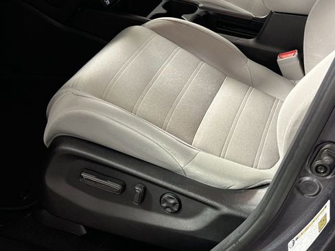 Used 2020 Honda CR-V EX image 14