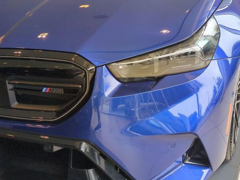 New 2026 BMW M5 w/ Carbon Package image 10