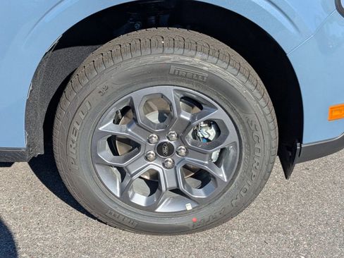 New 2025 Ford Maverick XLT w/ XLT Luxury Package image 11