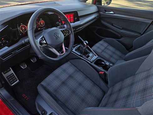 Used 2023 Volkswagen GTI 40th Anniversary Edition image 10